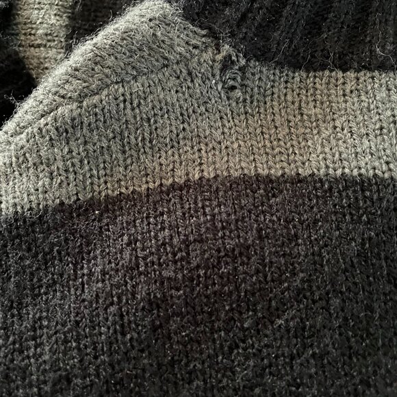 Long Black Gray Striped Cardigan - NWD Size S - Picture 10 of 10